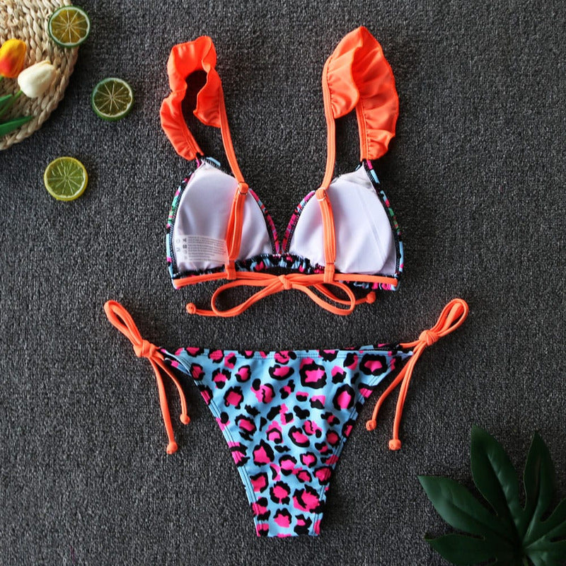 Bikini Celeste Con Animal Print En Fucsia Y Naranja Con Tira